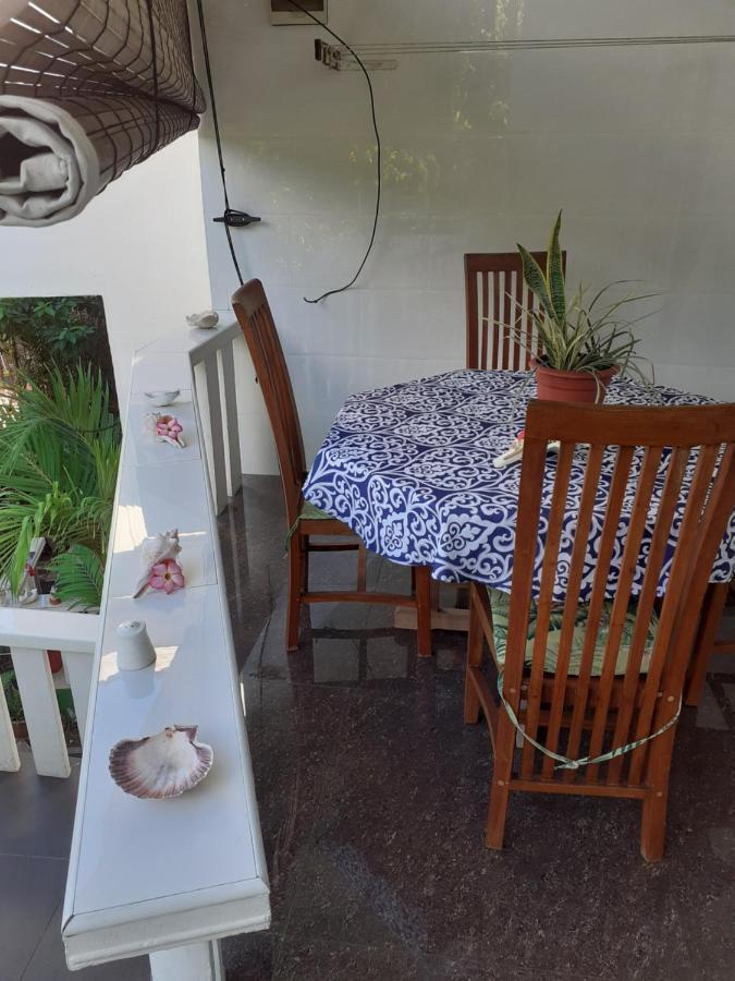 Corner Bay Apartments Beau Vallon,Mahe Victoria Exterior foto