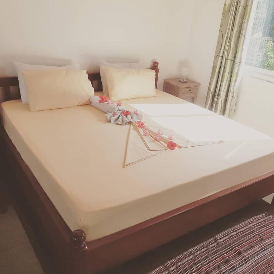 Corner Bay Apartments Beau Vallon,Mahe Victoria Exterior foto
